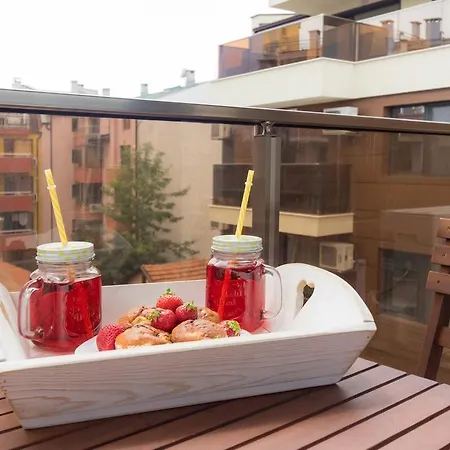 Domus Center With Parking Пловдив