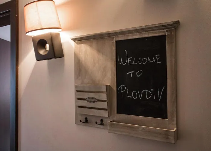 Domus Center With Parking Apartment *