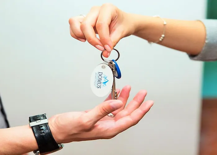 Domus Center With Parking