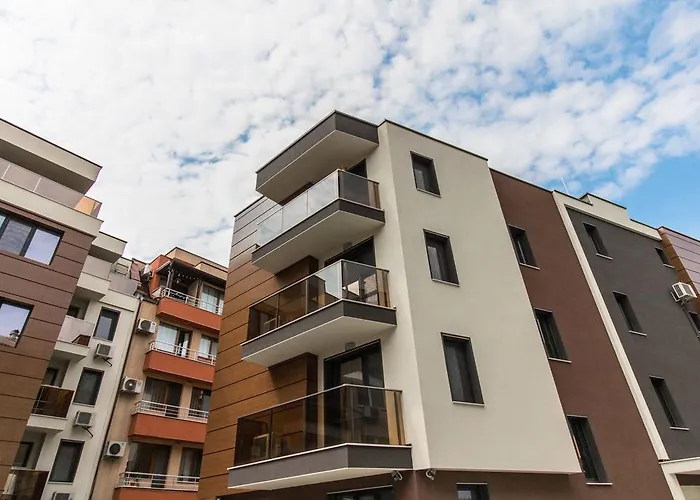 Domus Center With Parking